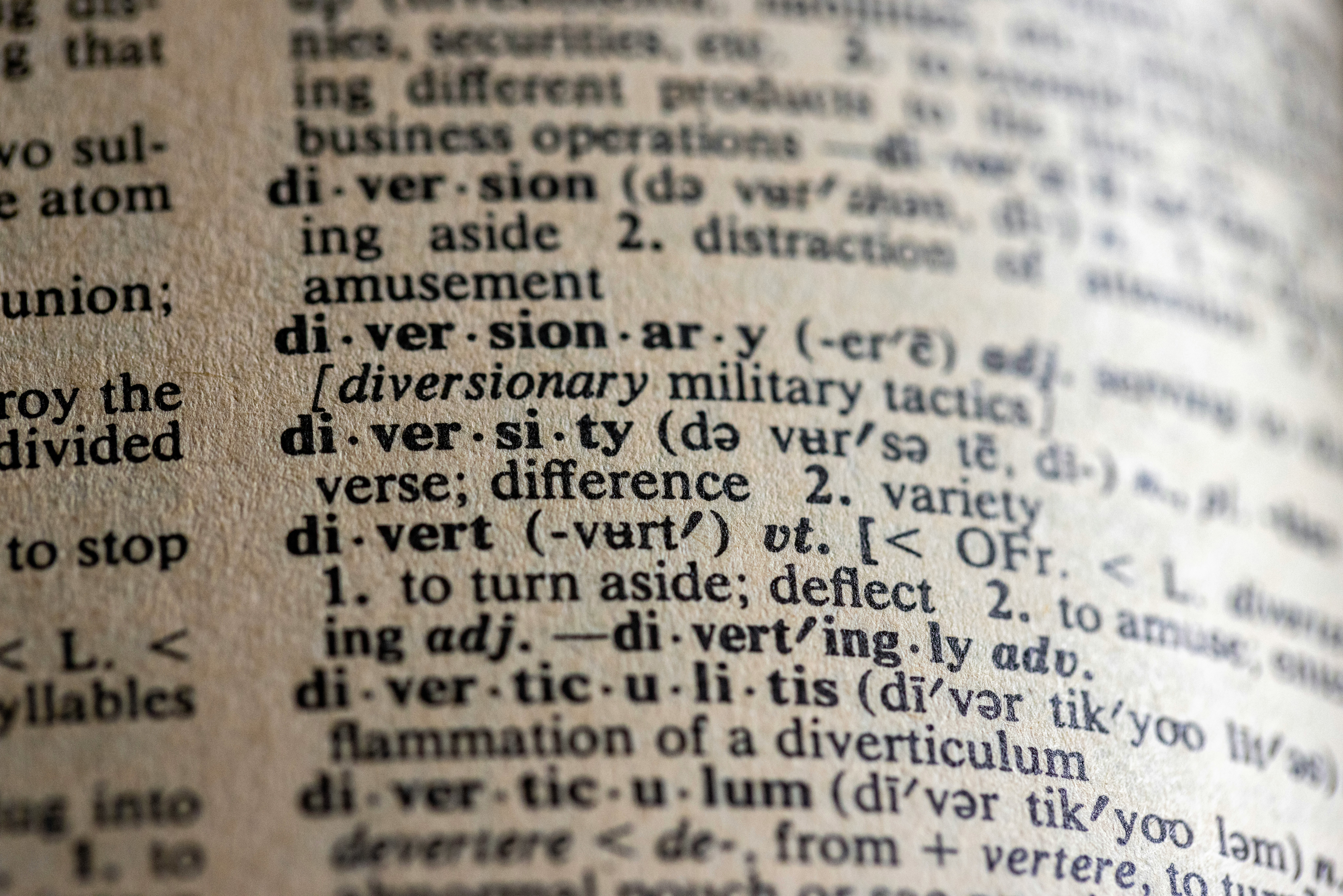 Glossary Power: Ensuring Perfect Consistency in Your Books & Series with AI Translation