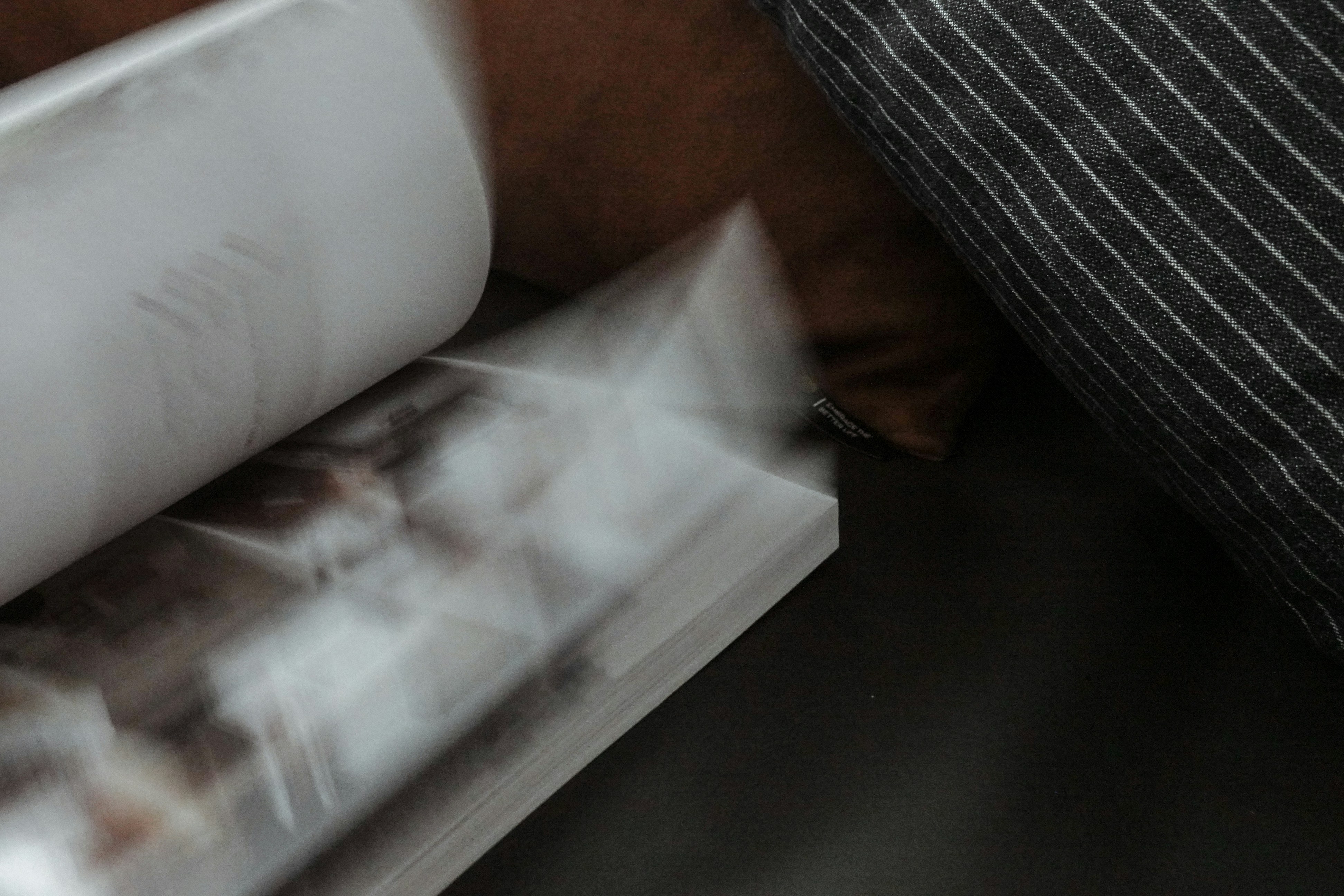 The AI That Fooled an AI: Gemini 2.5 Pro's Astonishing Verdict in a Literary Translation Turing Test